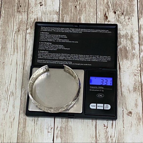 Unsigned Silver-tone Ornate Birds Deer Hen Peacock 1” Open Cuff Bangle Bracelet - Picture 9 of 10